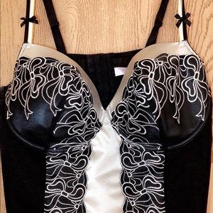 Cacique Intimates Corset - BLK/SIL LaneBryant